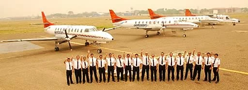 Aviones y tripulantes de Aerocon.